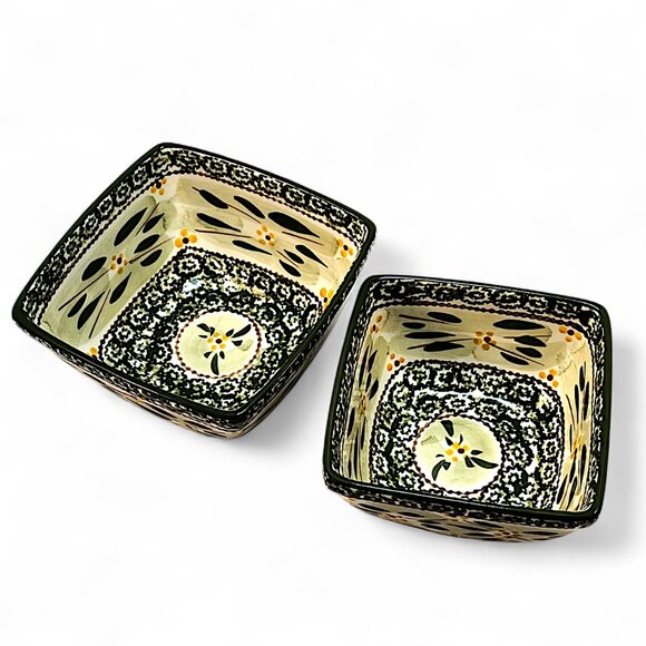 Temptations By Tara Old World Set Of 2 Green Flowal Nesting Bowles 1Qt and 1.5Qt - Picture 2 of 8